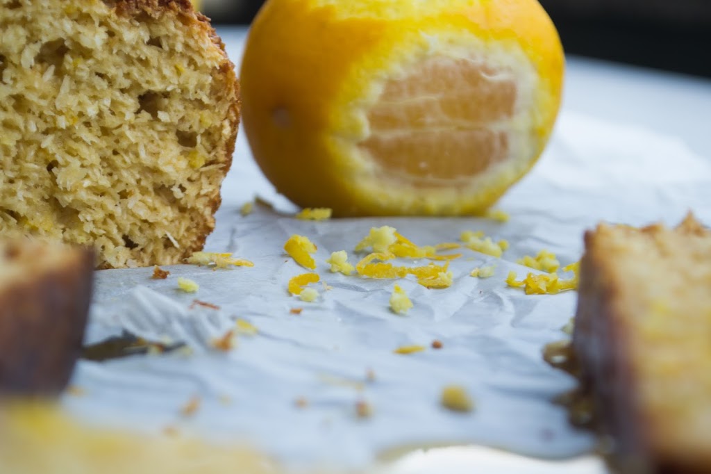 Grain Free Lemon Cake.